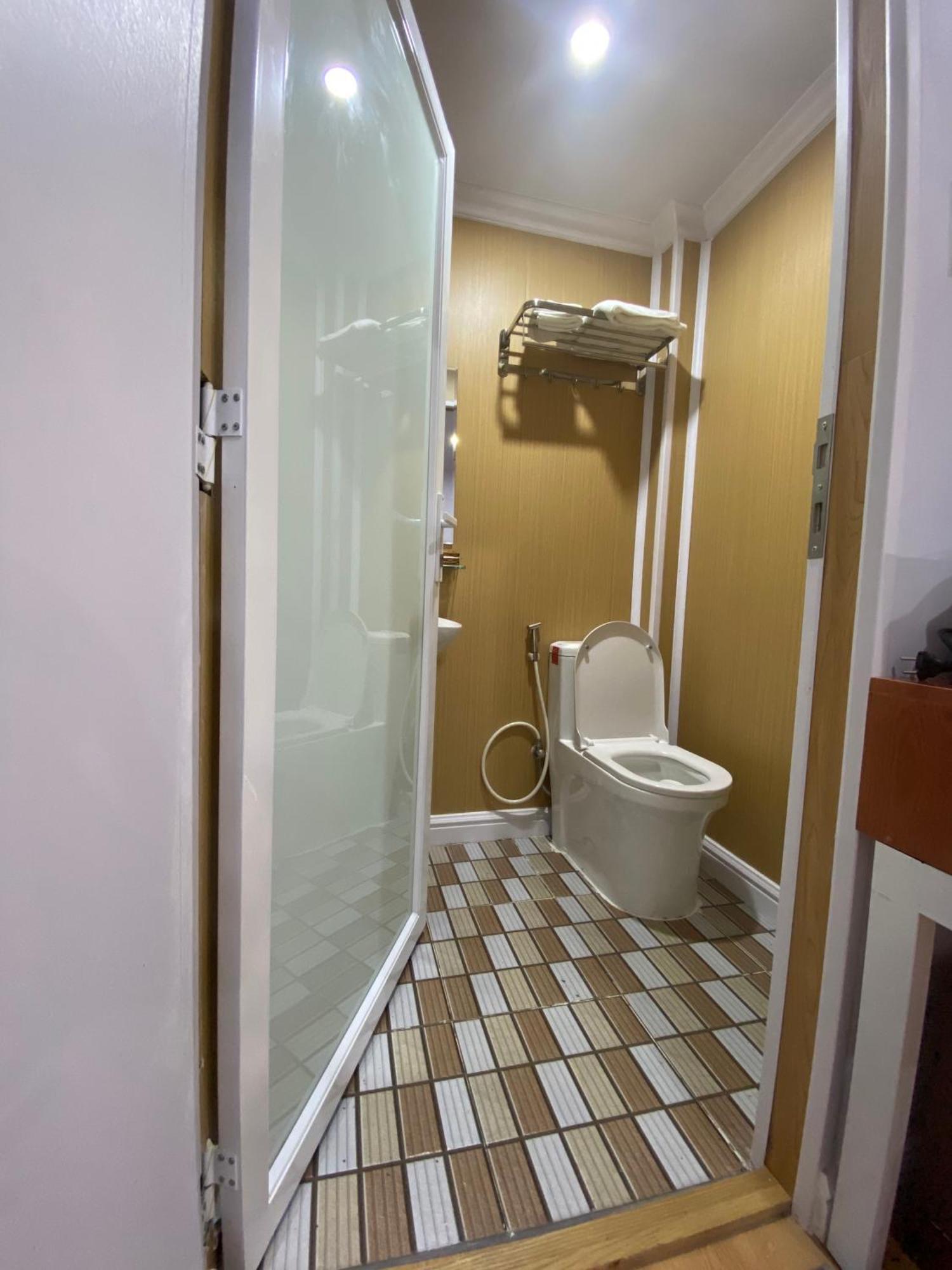Motel Happy House Bac Lieu Εξωτερικό φωτογραφία